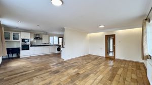 Photo 19- click for photo gallery